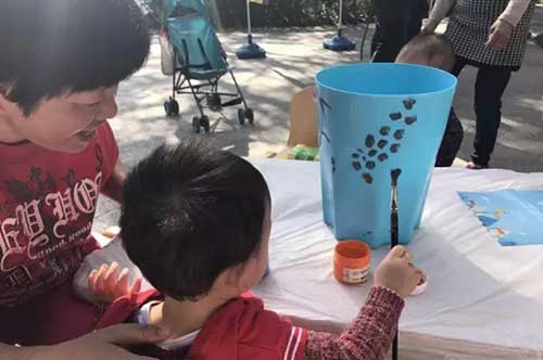 塑料環保果皮箱大變身